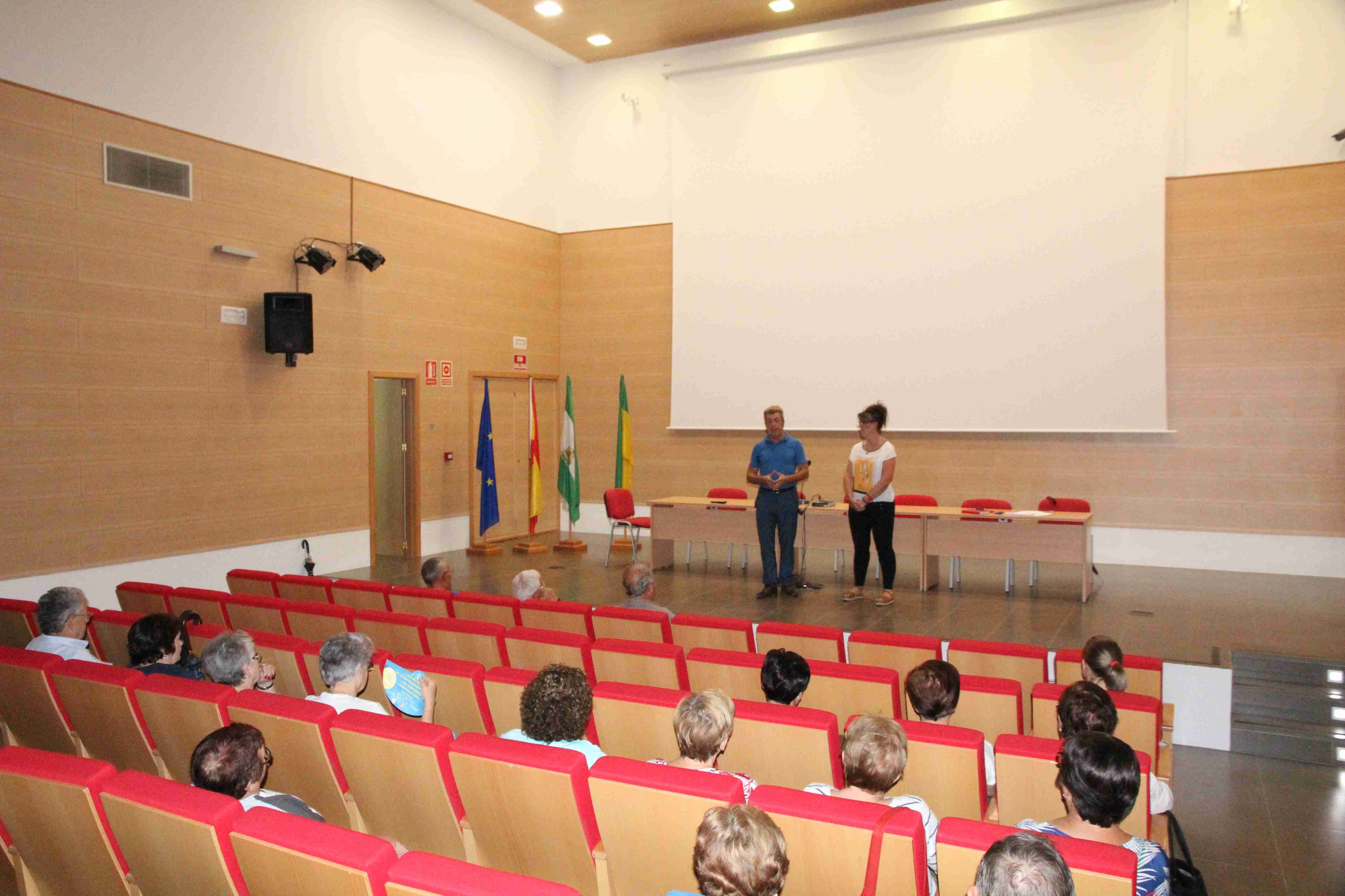 charla-facua-suministros-domiciliarios-1
